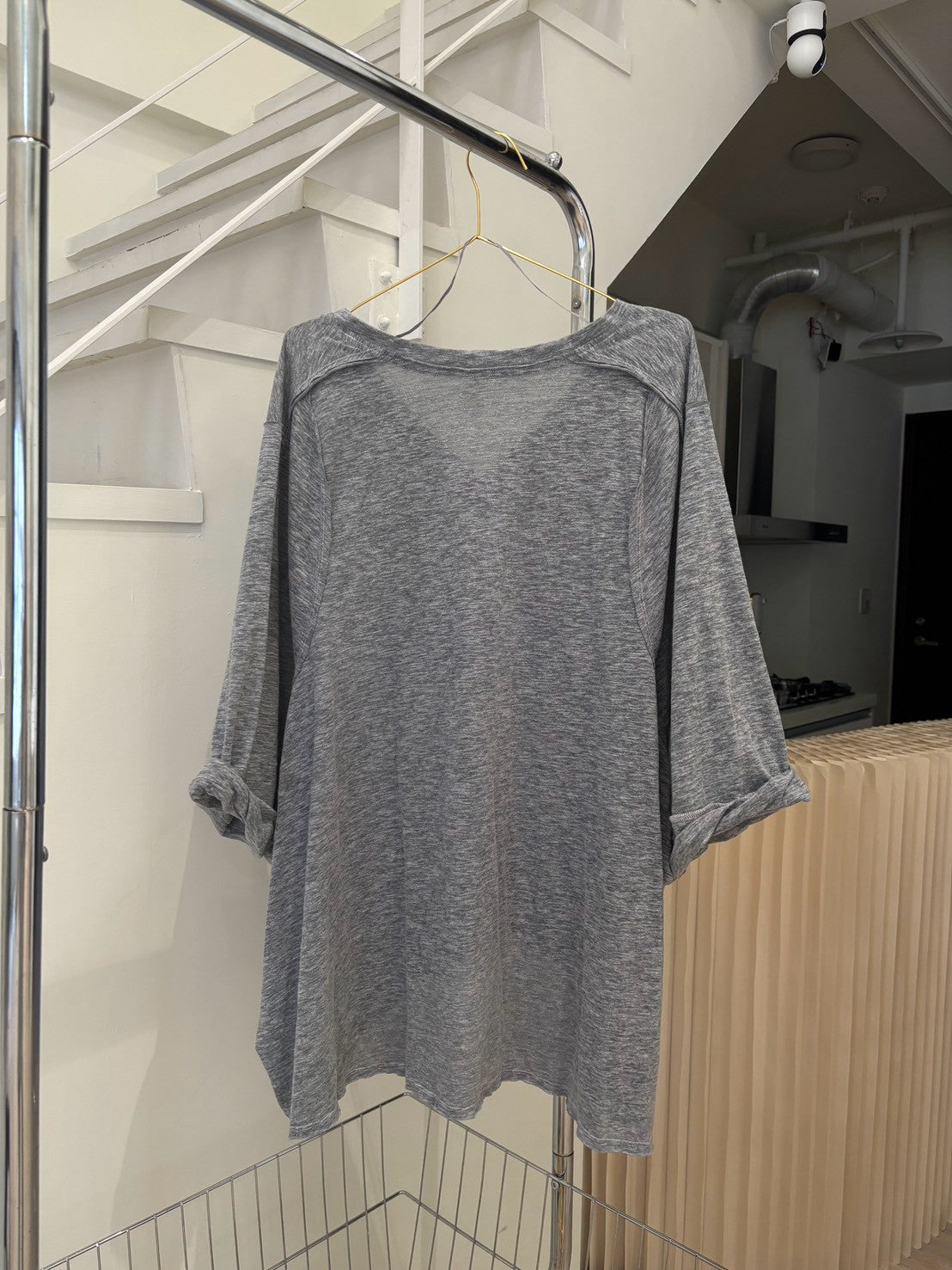 tpfree2610V領蝙蝠袖長版上衣（灰）-11