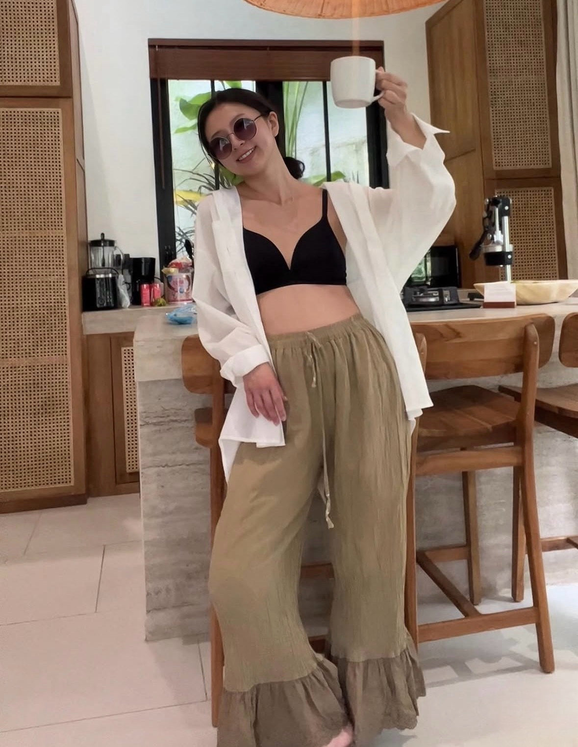 Btta2608抽繩棉麻刺繡花苞褲（棕綠色）