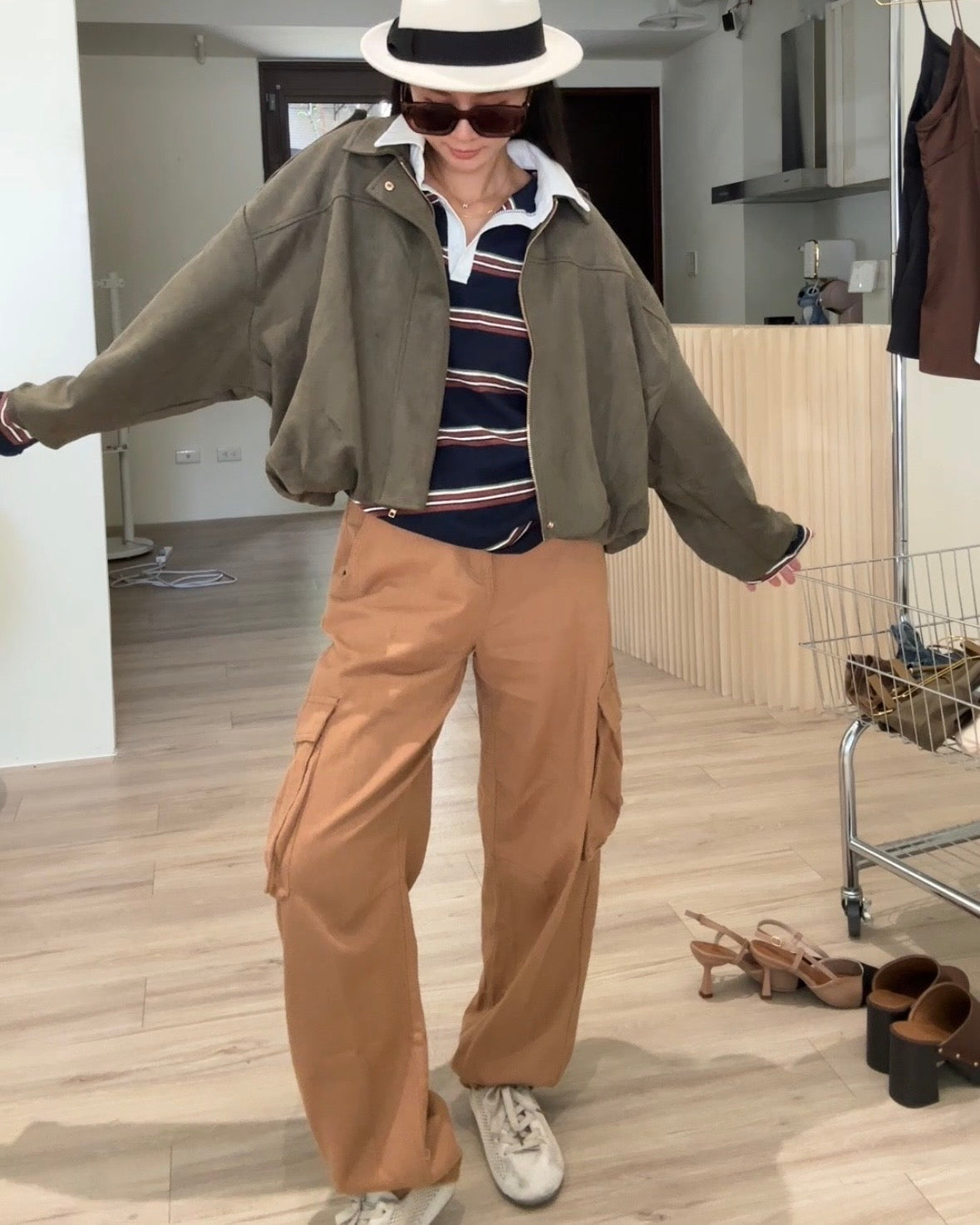 Otliz2609麂皮絨風衣外套（軍綠）
