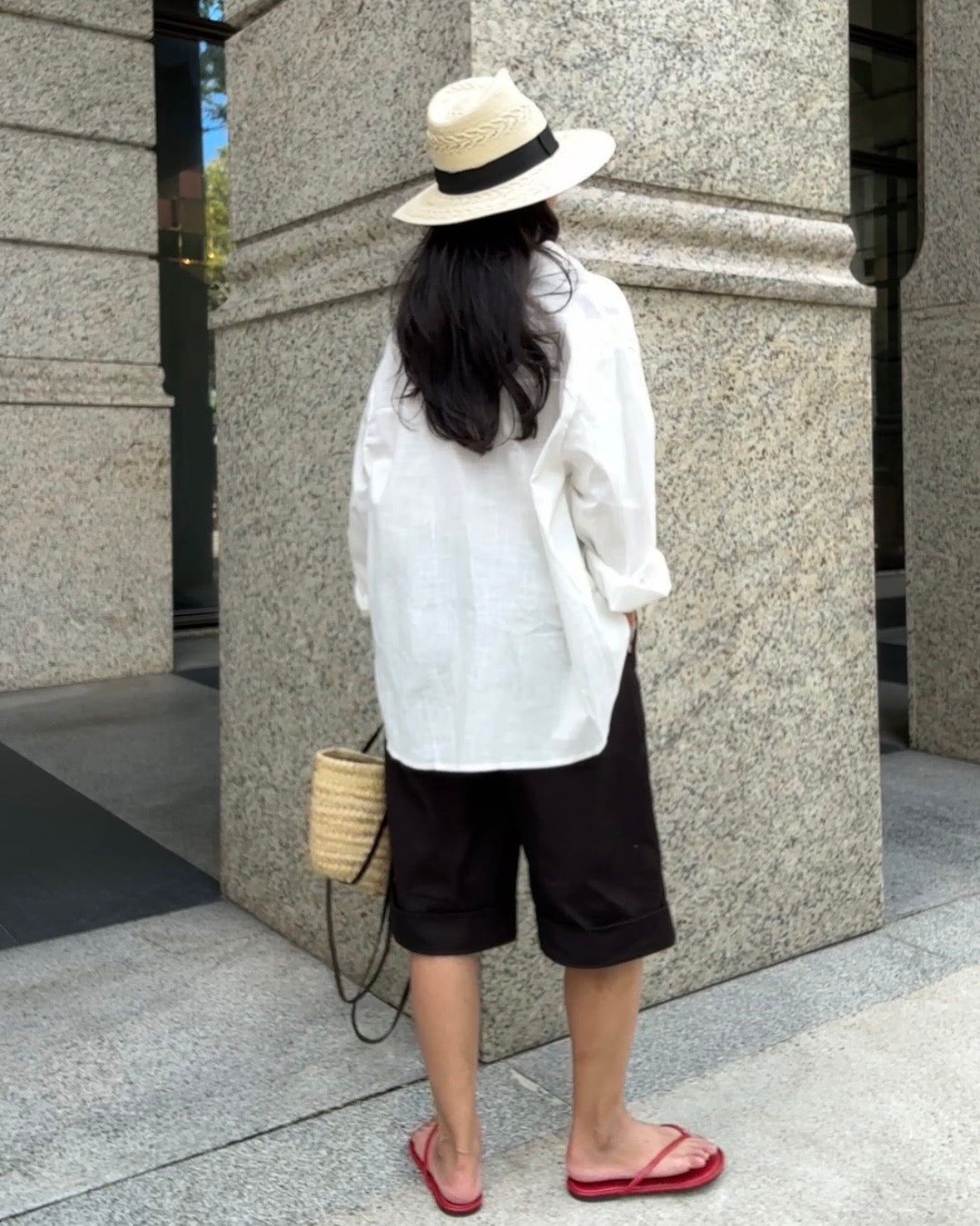 Tpliz2608前短後長下擺收口長袖襯衫（白）