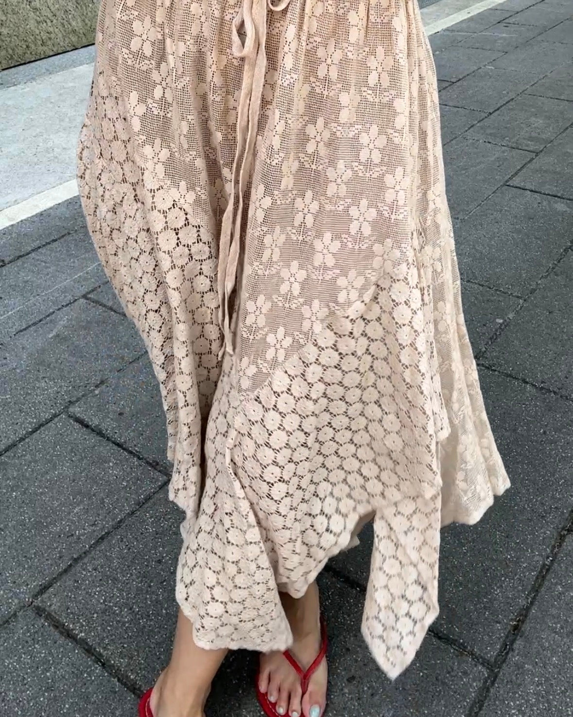 Btau2607燕麥色不規則棉蕾絲裙